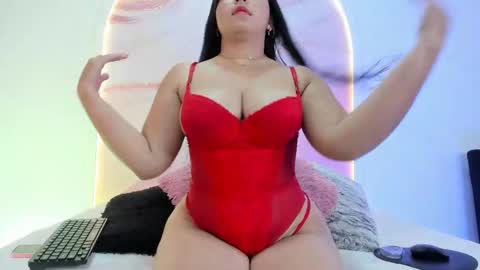 Sofii Lopezz online show from November 18, 11:22 am