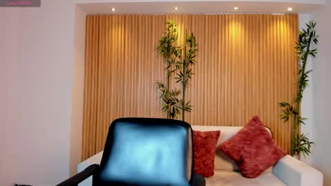 Sofiia  Everyday From 1400 to 2200 Col Time online show from March 11, 8:33 pm