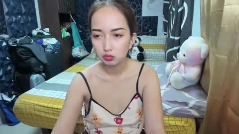 Angel online show from November 4, 2:11 pm