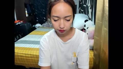 Snapshot of soft_angel8 chatting on September 22, 2:04 pm Angel online show from September 22, 2:04 pm