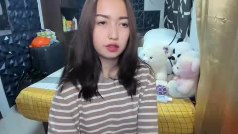 Snapshot of soft_angel8 chatting on September 24, 4:39 pm Angel online show from September 24, 4:39 pm
