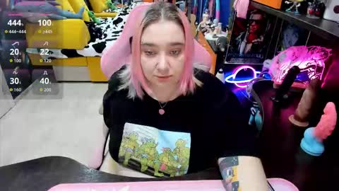 Sofie online show from November 12, 3:04 am