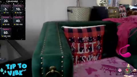 solesticia online show from December 7, 6:48 pm