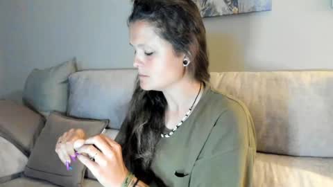 SomeonesDay online show from April 15, 9:26 pm