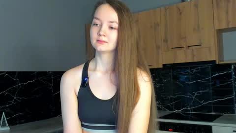 Marie online show from February 16, 1:27 am