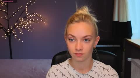 Sonya online show from May 27, 5:37 am