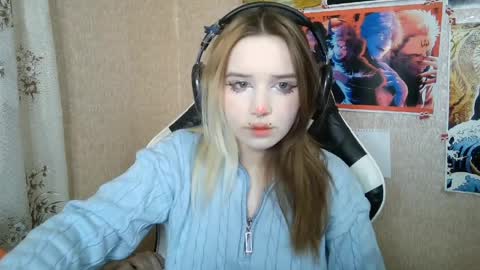 Mila online show from April 10, 5:19 pm