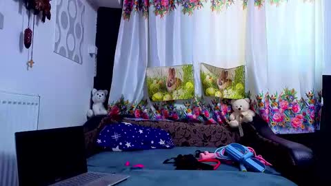 Sonya online show from April 7, 12:18 pm