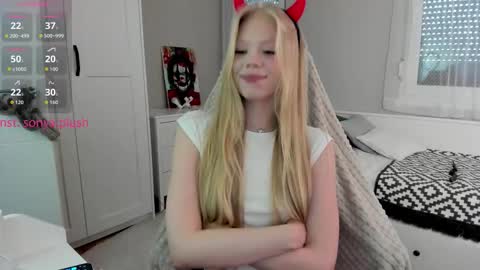 Sonya  Instagram   Twitter sonyaplushgirl  OnlyFans sonyaplush online show from February 5, 12:41 pm