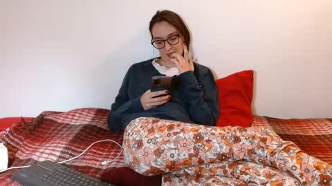 SonyaSays online show from October 9, 10:03 pm