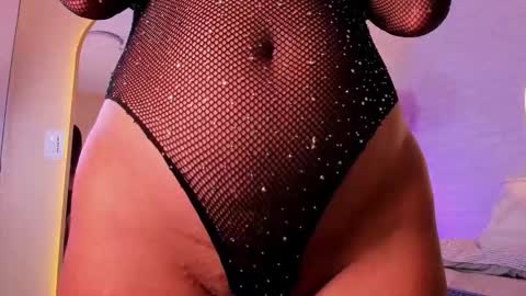 sophi_cooper29 online show from March 25, 9:39 pm