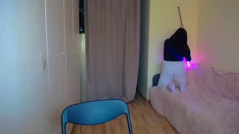 Snapshot of sophia__olsen chatting on March 9, 6:17 am sophia__olsen online show from March 9, 6:17 am