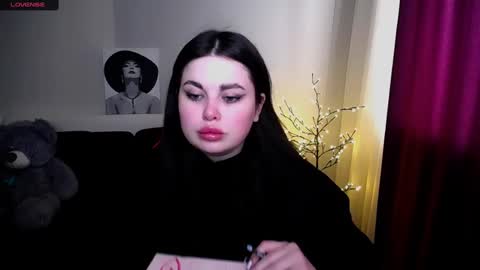Snapshot of sophia__olsen chatting on February 18, 8:27 am sophia__olsen online show from February 18, 8:27 am