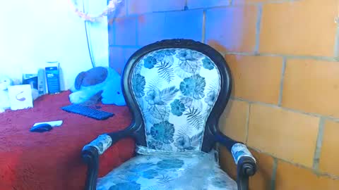 Snapshot of sophia_dazza398 chatting on September 9, 1:05 am sophia online show from September 9, 1:05 am
