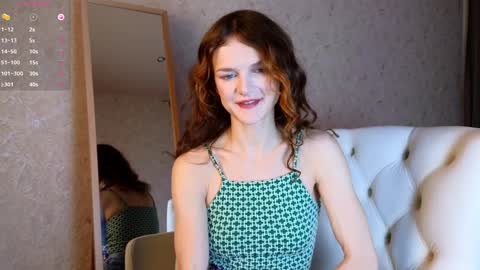 Snapshot of sophia_dreamy chatting on January 25, 1:32 am Sophia online show from January 25, 1:32 am