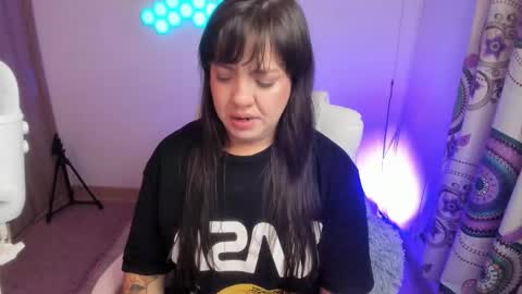 sophia_grants online show from October 29, 5:01 am