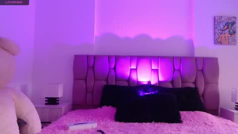 Sophia Carson online show from January 12, 11:50 am