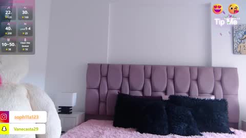 Sophia Carson online show from December 14, 7:25 pm