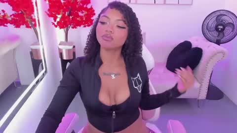 SOPHIA online show from March 8, 6:57 pm