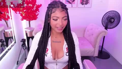 SOPHIA online show from February 21, 7:21 pm