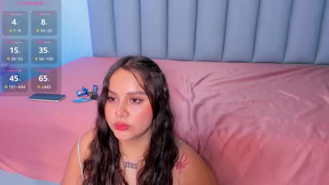 SHOPIA online show from November 23, 8:10 pm