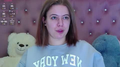 sophiastarr10 online show from December 16, 8:47 pm