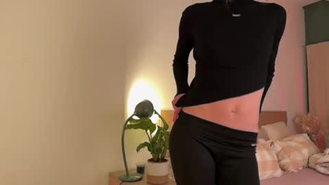 sophie_amalia online show from February 5, 11:08 pm