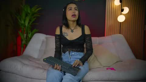 Sophie  Your Squirt Queen  online show from April 3, 1:58 am