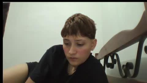 sophie online show from May 6, 10:47 pm