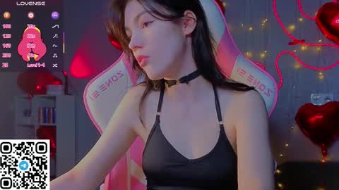 sophie_nomenal_ online show from February 13, 7:21 am