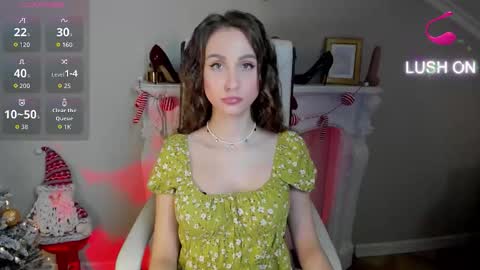 Sophie online show from December 20, 9:57 am
