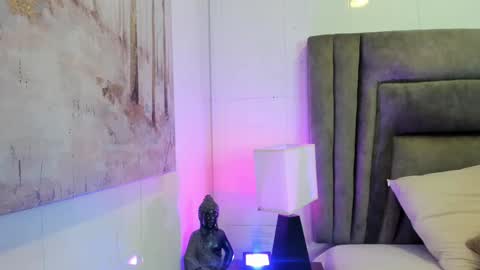 Sophie  online show from March 5, 11:38 am