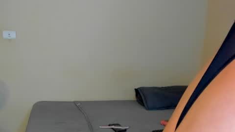 sophiee veryhot online show from April 9, 7:36 am