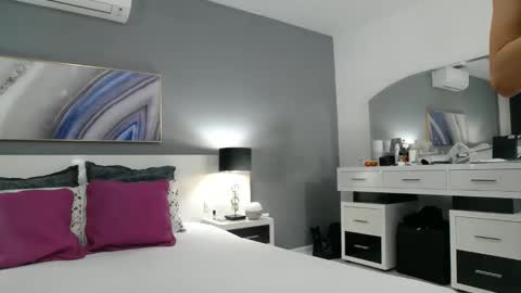 Sophie online show from January 26, 5:44 pm