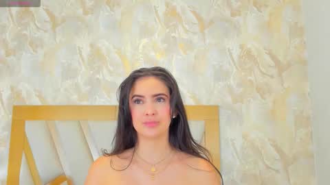 Snapshot of sophiekozlov chatting on October 9, 4:33 pm Sophie online show from October 9, 4:33 pm