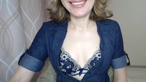 Sophiemisss online show from October 16, 10:29 am