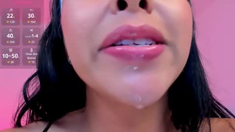 sophierooy online show from November 14, 8:42 pm