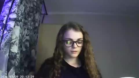 Sophie and my bestie Mandy    online show from February 8, 9:57 pm