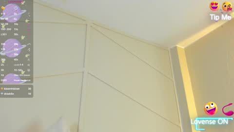 Sophia online show from October 5, 1:32 am