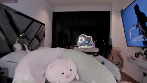 Sophy online show from April 18, 5:32 am