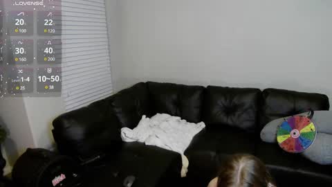 Bunnydathug online show from February 27, 9:22 am