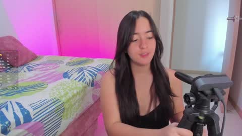 Instagram Soyamandaa  1 online show from January 12, 8:47 pm