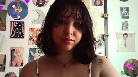 Snapshot of soynanabela chatting on February 20, 2:46 pm Nana Bela online show from February 20, 2:46 pm