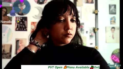 Snapshot of soynanabela chatting on February 18, 2:06 pm Nana Bela online show from February 18, 2:06 pm