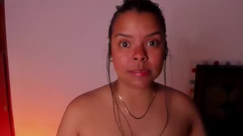 Snapshot of soytucolor chatting on March 4, 12:22 pm Paula add me on snap online show from March 4, 12:22 pm