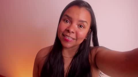 Snapshot of soytucolor chatting on October 12, 12:13 am Paula add me on snap online show from October 12, 12:13 am