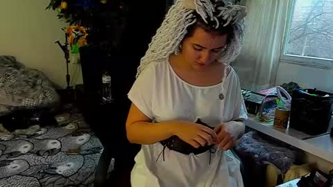 Snapshot of spanking_girls chatting on January 23, 6:49 am Evgenia online show from January 23, 6:49 am