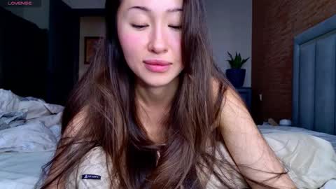 Nicole online show from November 27, 6:38 am