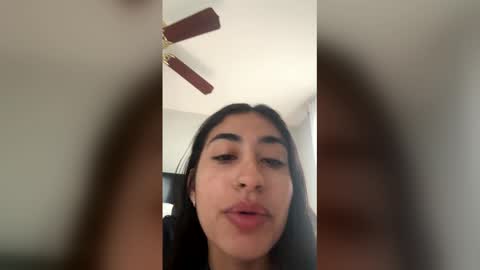 spicypiscesxo online show from April 15, 3:01 pm