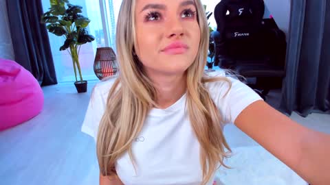 Anna online show from January 30, 12:06 pm